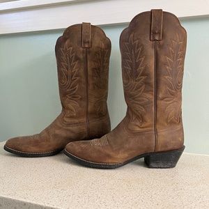 Women's Ariat Heritage Cowboy Boots Leather Mid-rise